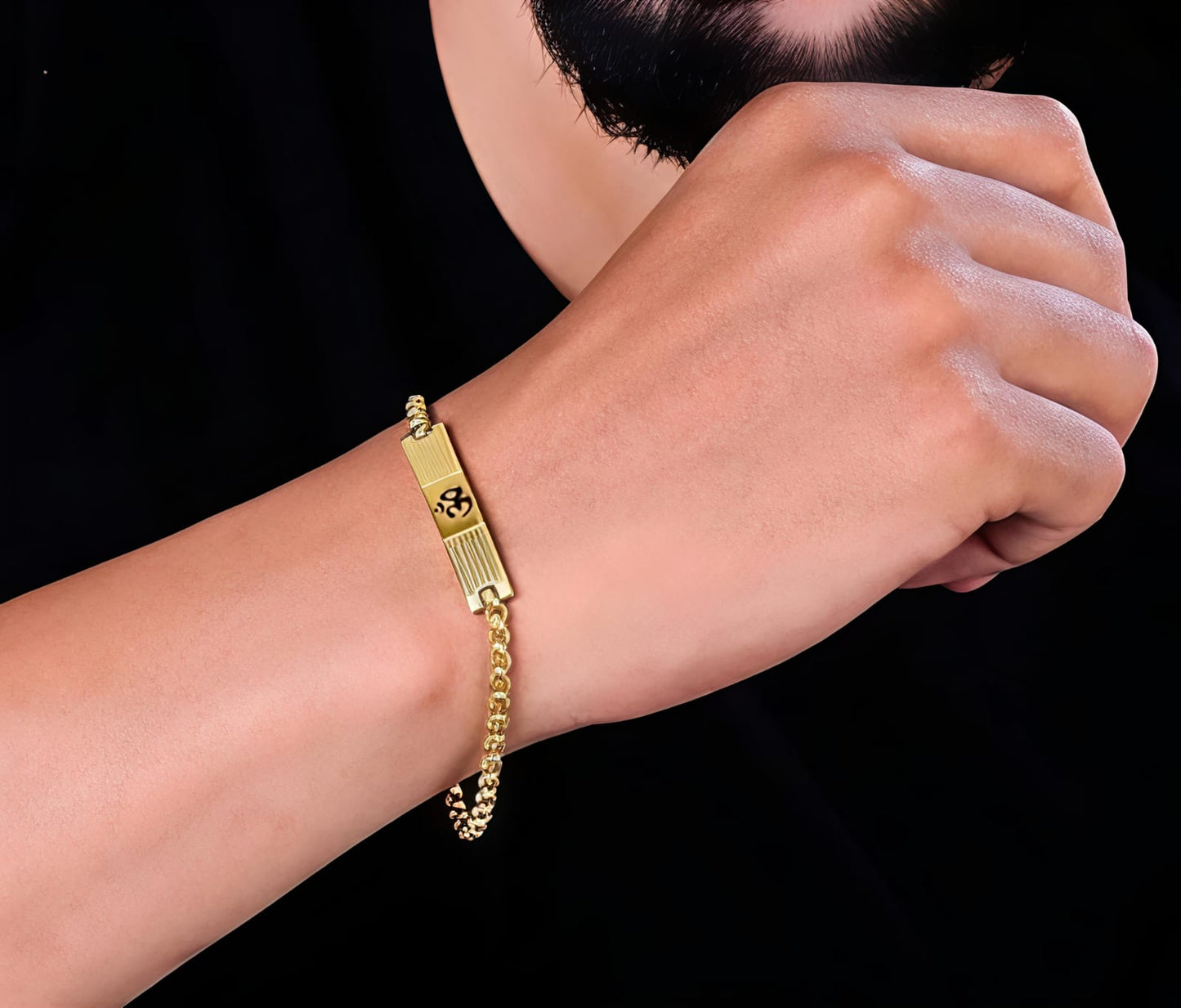 Om Loose Gold Bracelet For Men